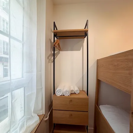 Montmartre Chic Luxury 3br 8pax Clim