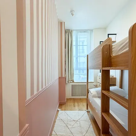 Montmartre Chic Luxury 3br 8pax Clim