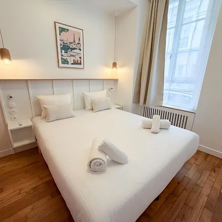 Montmartre Chic Luxury 3br 8pax Clim Appartement Paris
