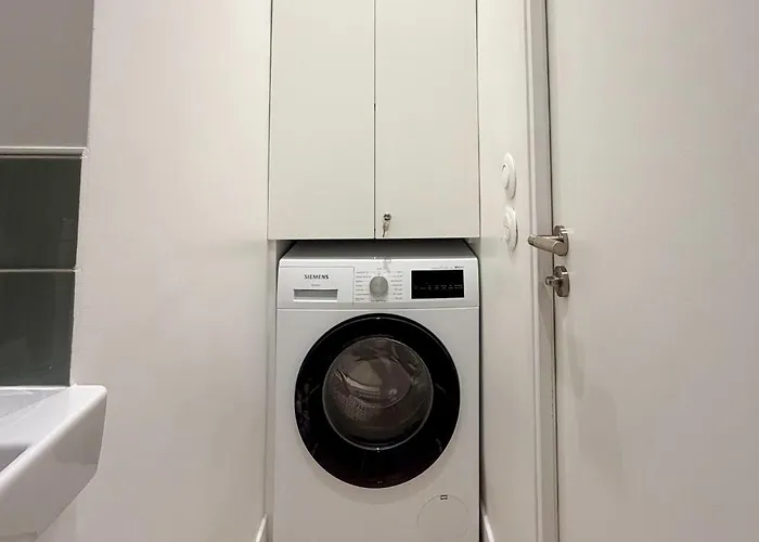 Apartament Montmartre Chic Luxury 3br 8pax Clim